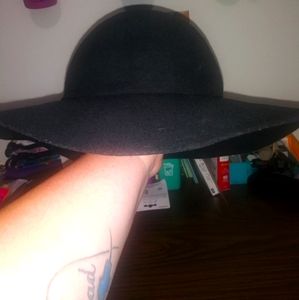 Black floppy hat